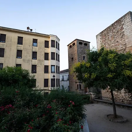 Galarza Apartment *